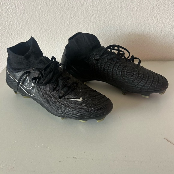 Nike Phantom Luna Elite FG main image 4
